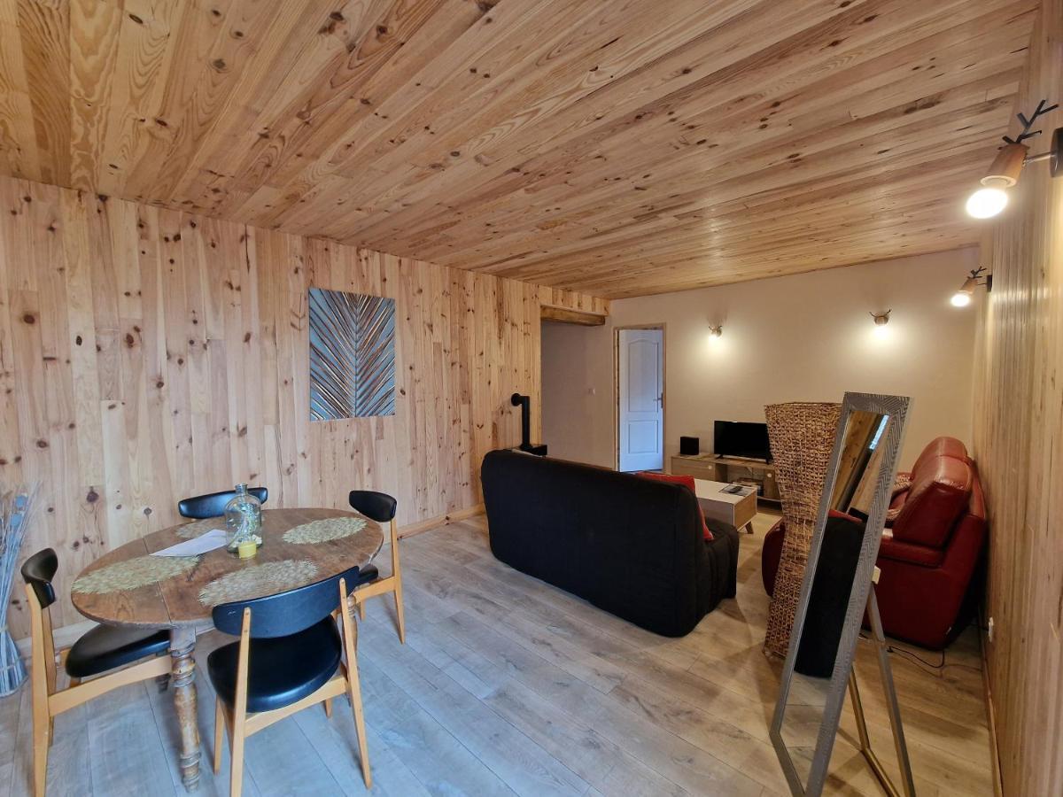 Chambre D'Hotes O Rendez-Vous Roquefeuil ภายนอก รูปภาพ